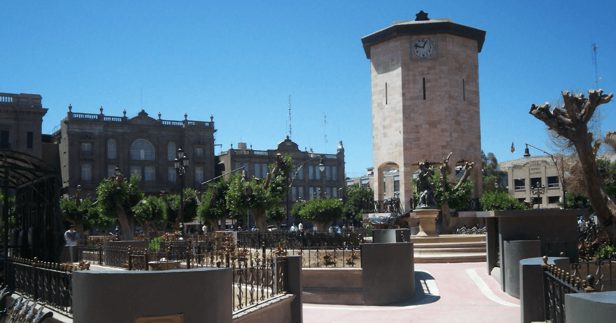 Renta de Autos en Torreón, México Deal Mobility Rent a Car